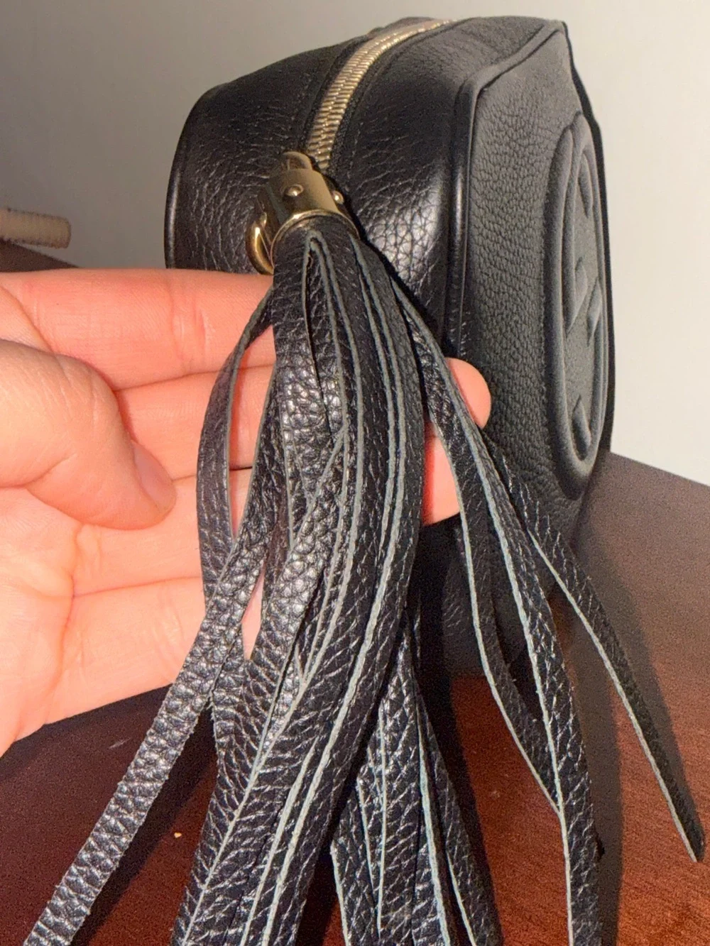 Gucci Black Soho Leather Disco Bag with Tassel - Picture 4 of 15